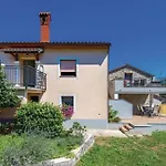 Pupa Opatija Istra *