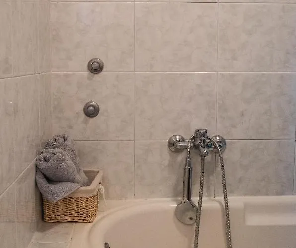 Pupa Opatija Istra Jurdani
