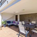 Nyaraló Pupa Opatija Istra Jurdani