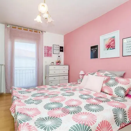 Pupa Opatija Istra Jurdani